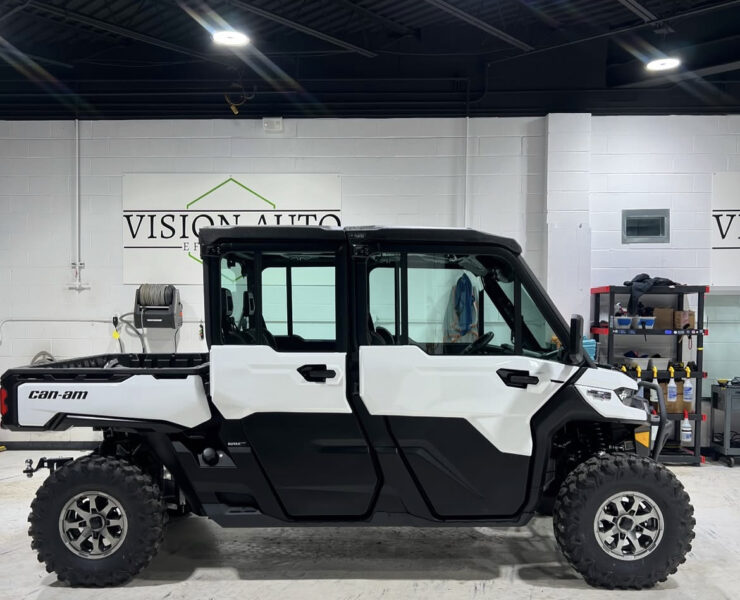 CanAM white wrap (1)